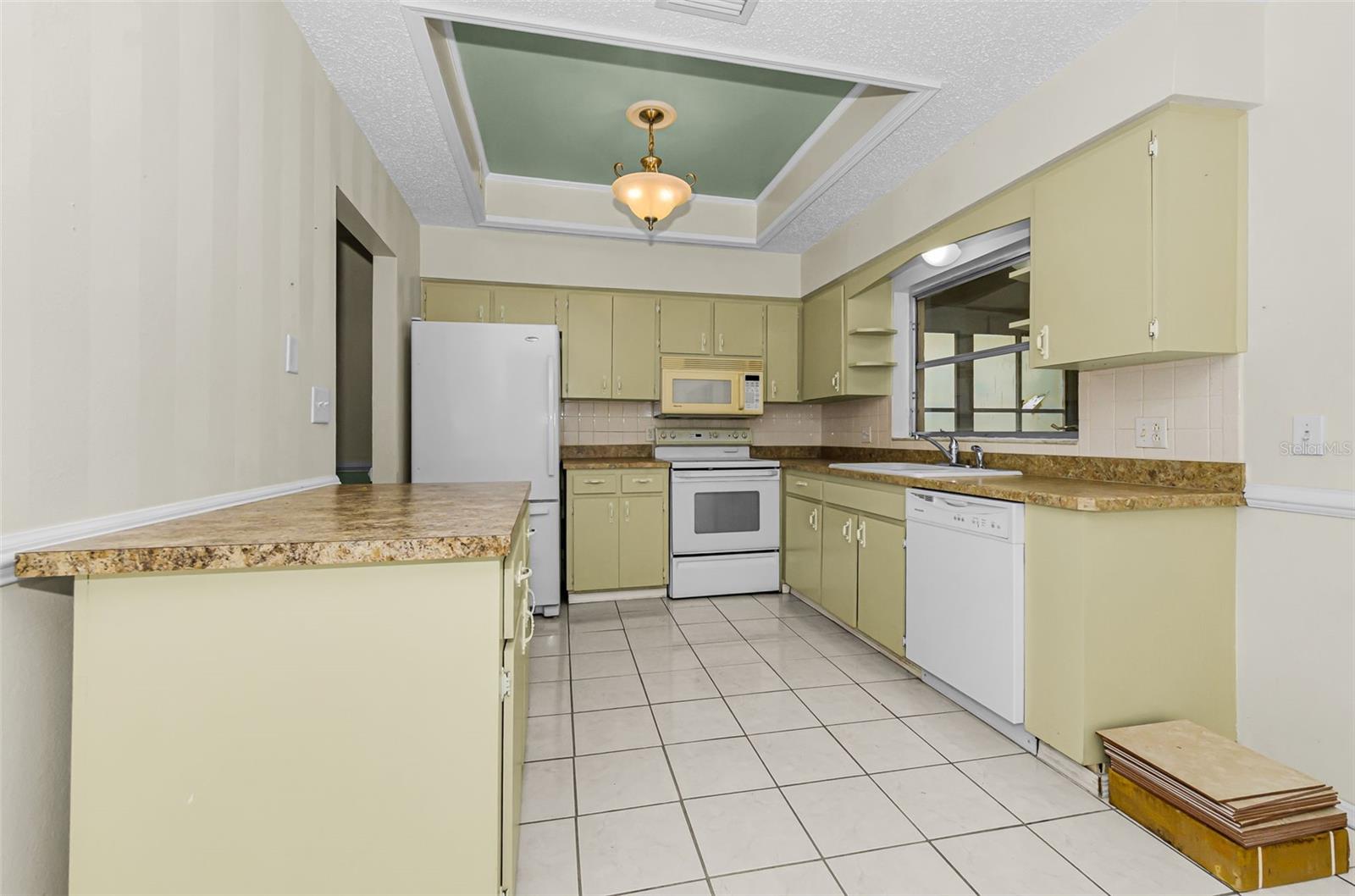 830 Cambridge Ct Property Photo 12