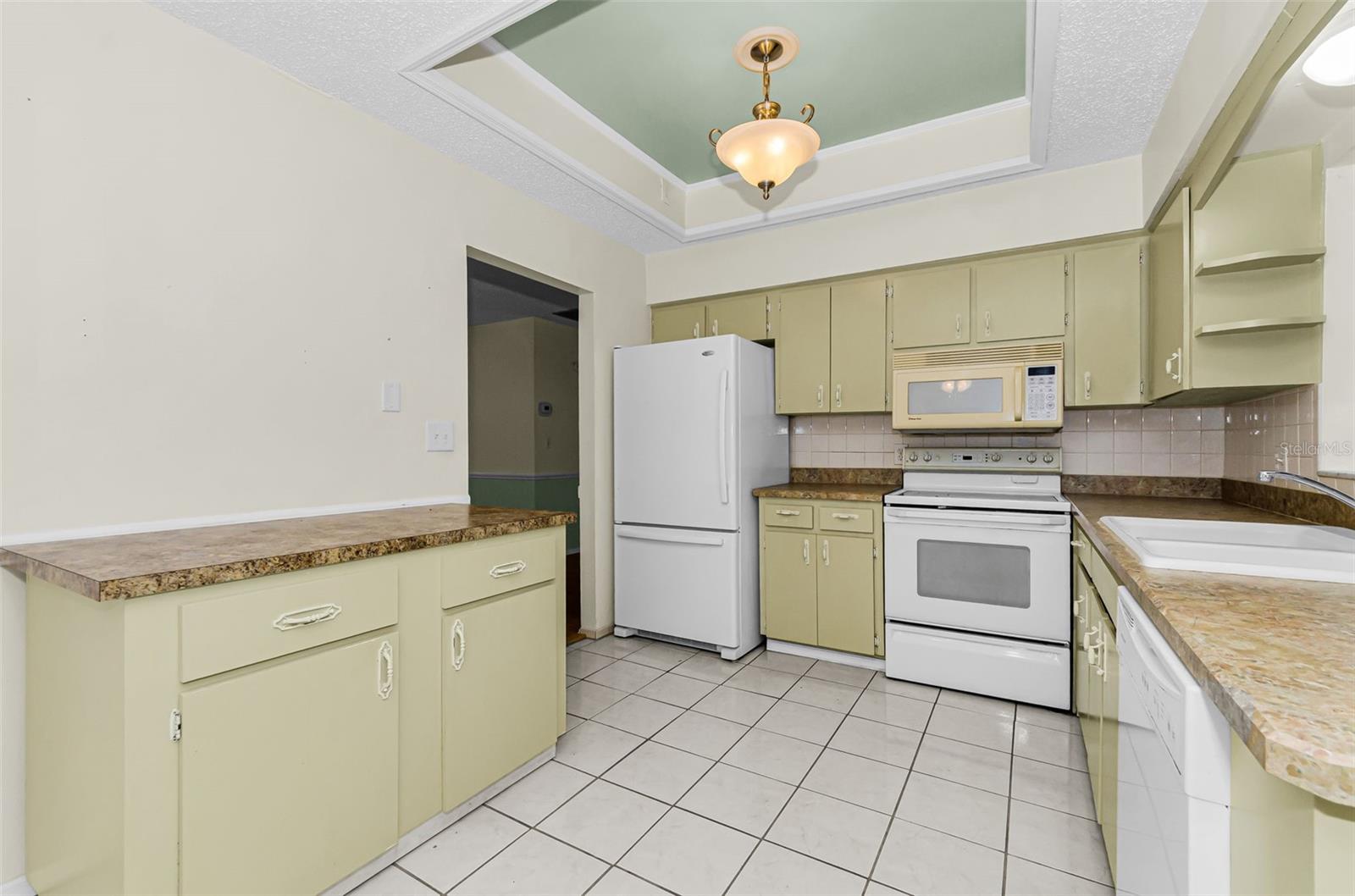 830 Cambridge Ct Property Photo 13