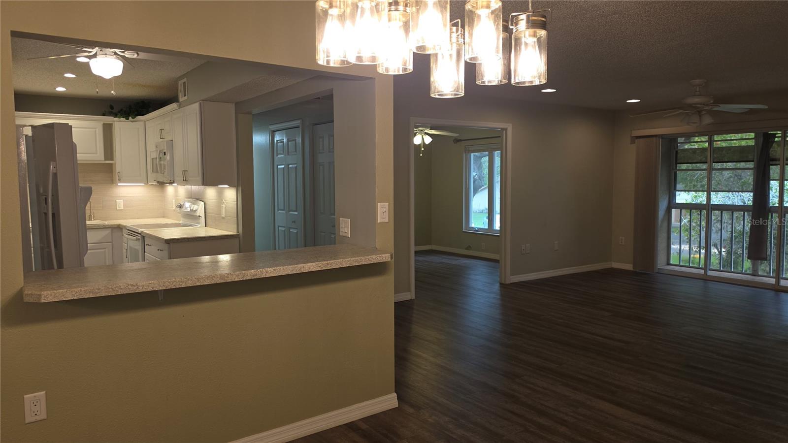 12119 Sunny Glen Ln #e2 Property Photo 5