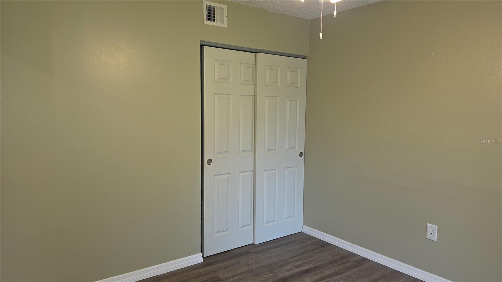 12119 Sunny Glen Ln #e2 Property Photo 12