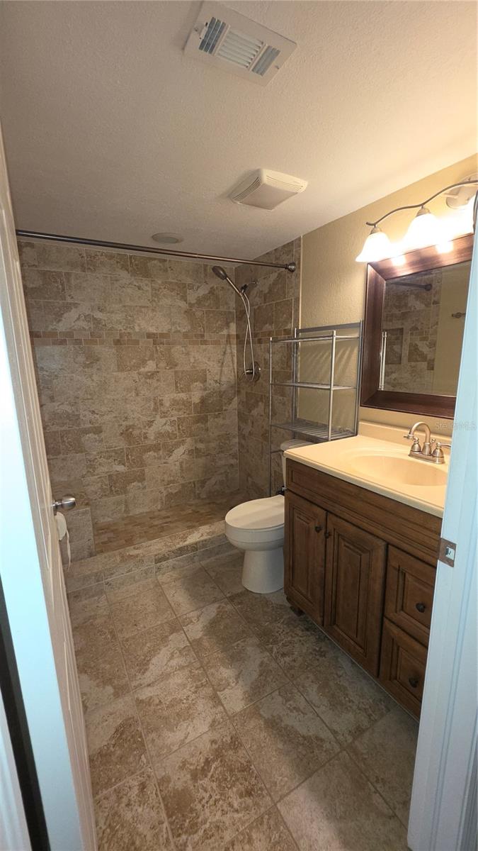 12119 Sunny Glen Ln #e2 Property Photo 19