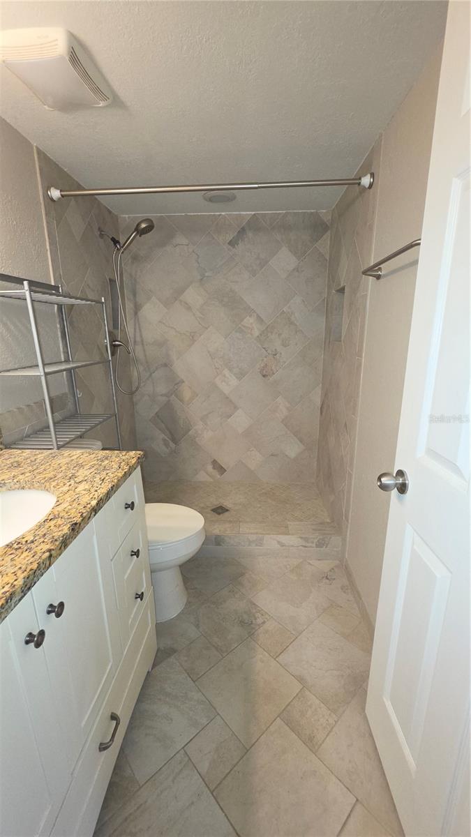 12119 Sunny Glen Ln #e2 Property Photo 28
