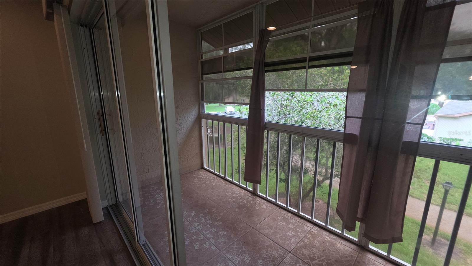 12119 Sunny Glen Ln #e2 Property Photo 33