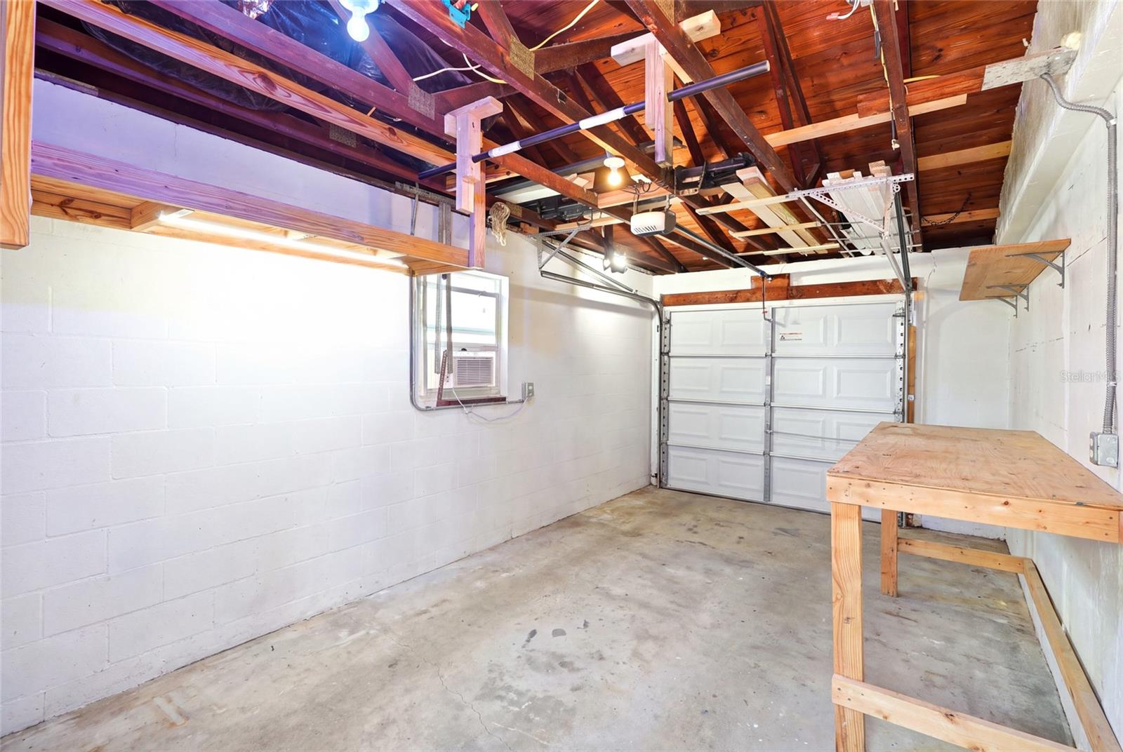 8765 55th Way N Property Photo 18