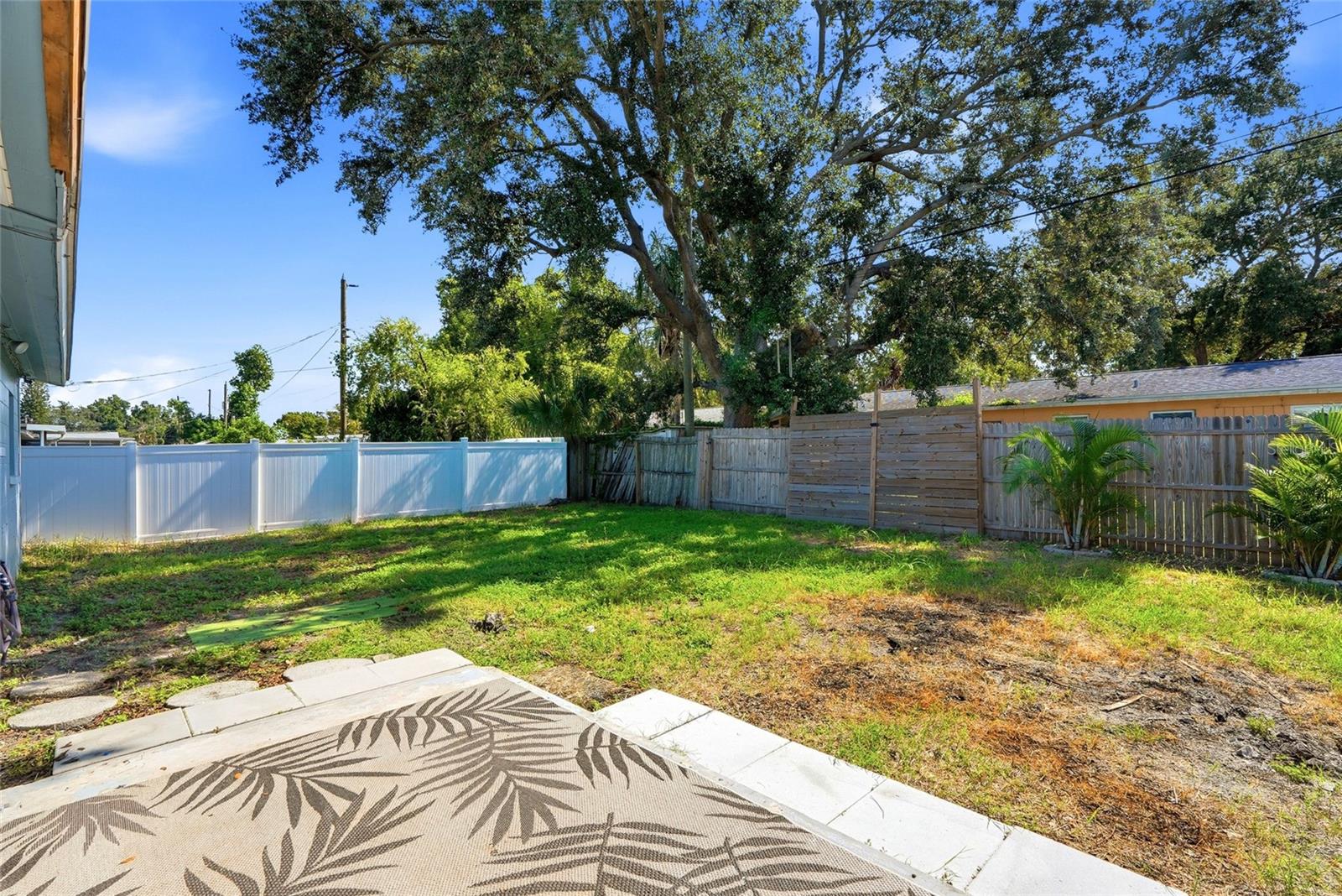 8765 55th Way N Property Photo 20