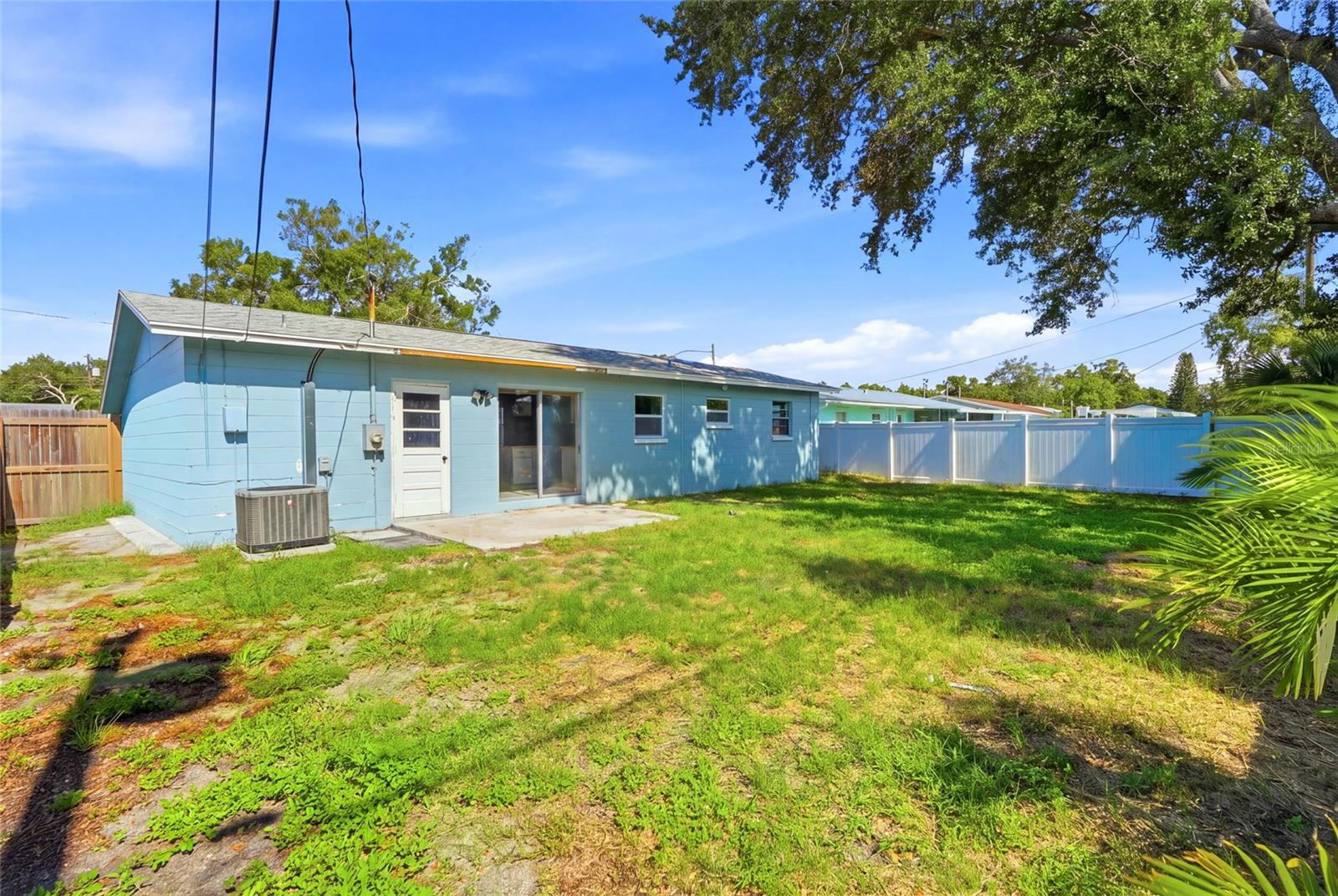 8765 55th Way N Property Photo 21