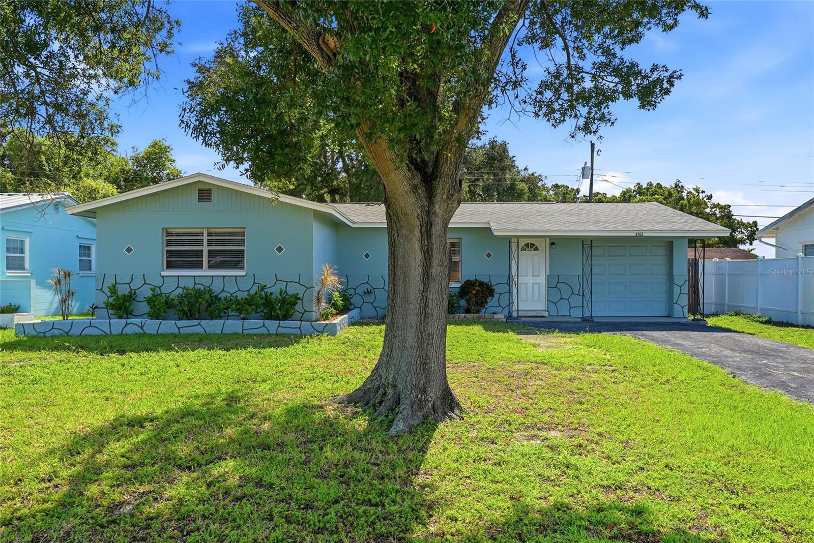 8765 55th Way N Property Photo 31