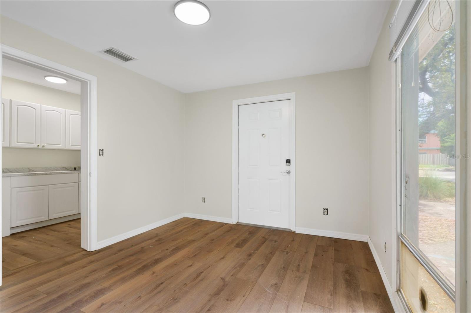 1455 Court St Property Photo 15