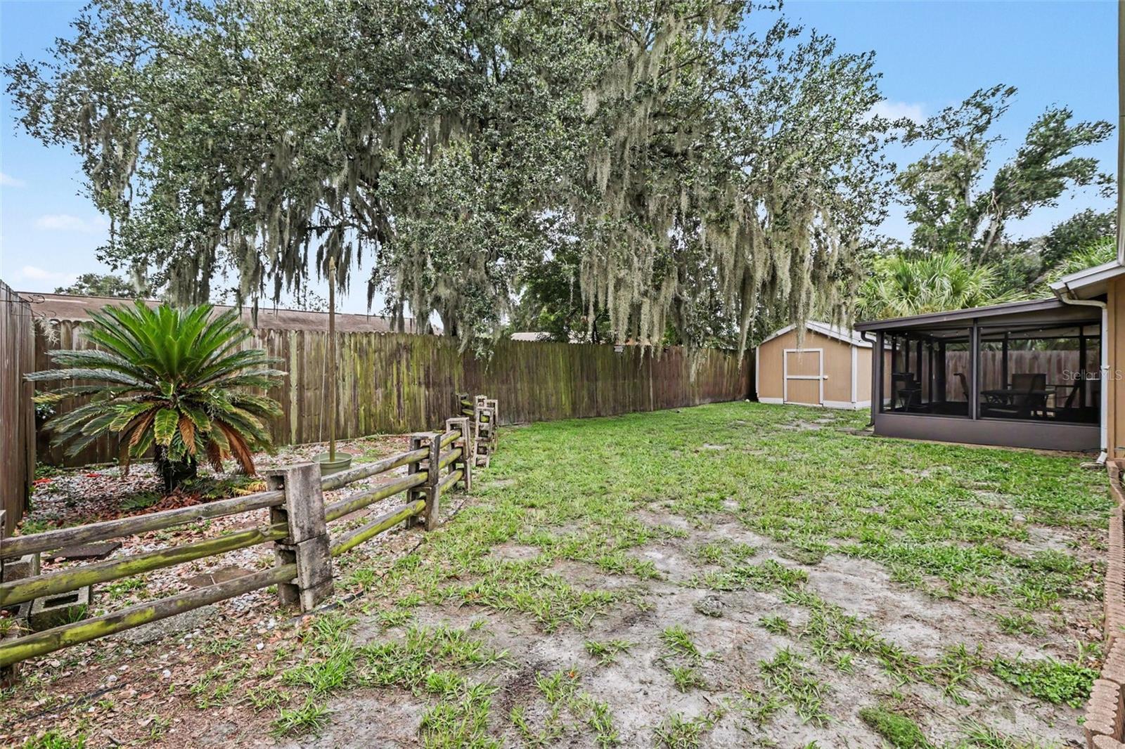 819 Crosswinds Dr Property Photo 29