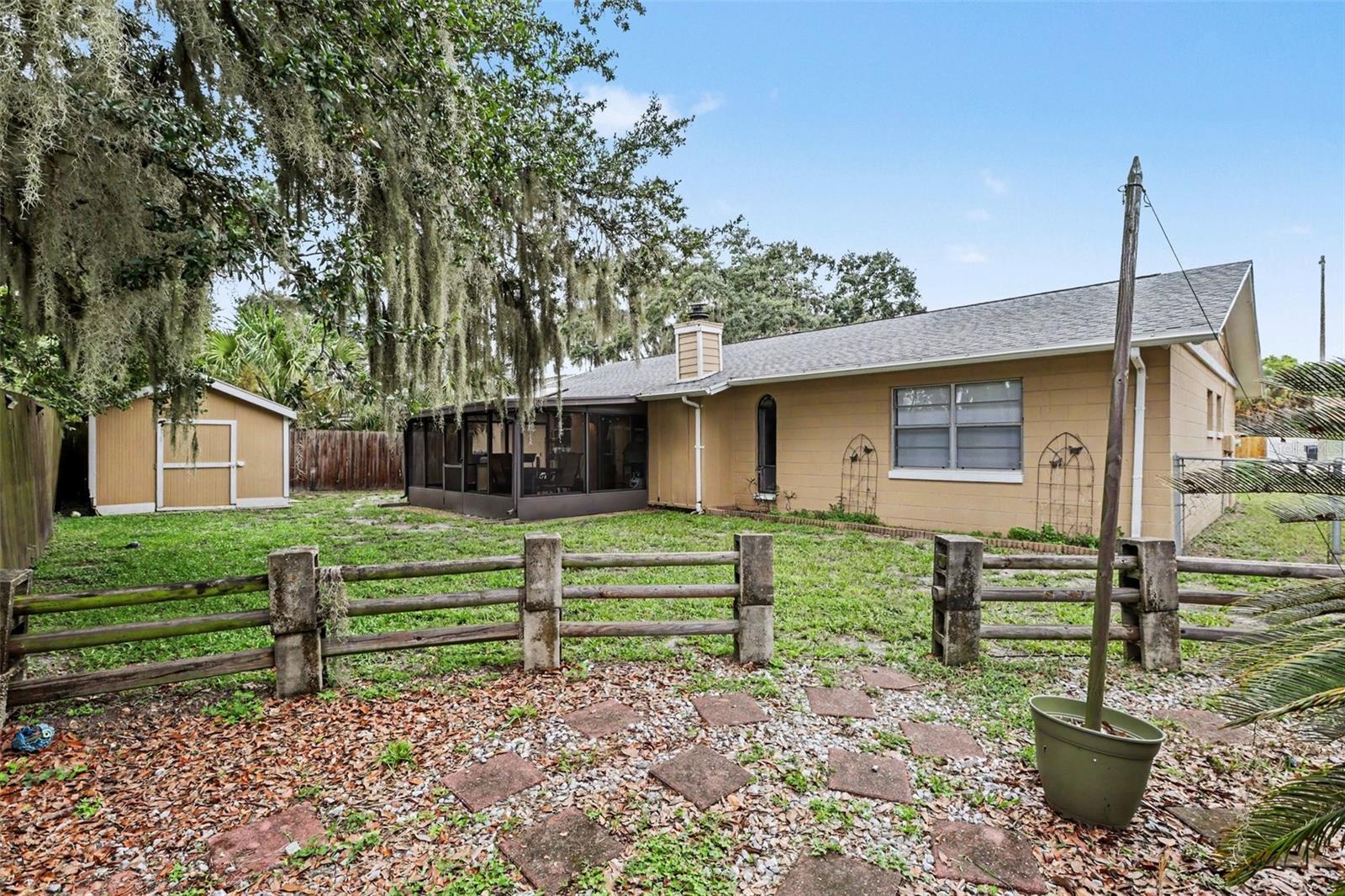 819 Crosswinds Dr Property Photo 30