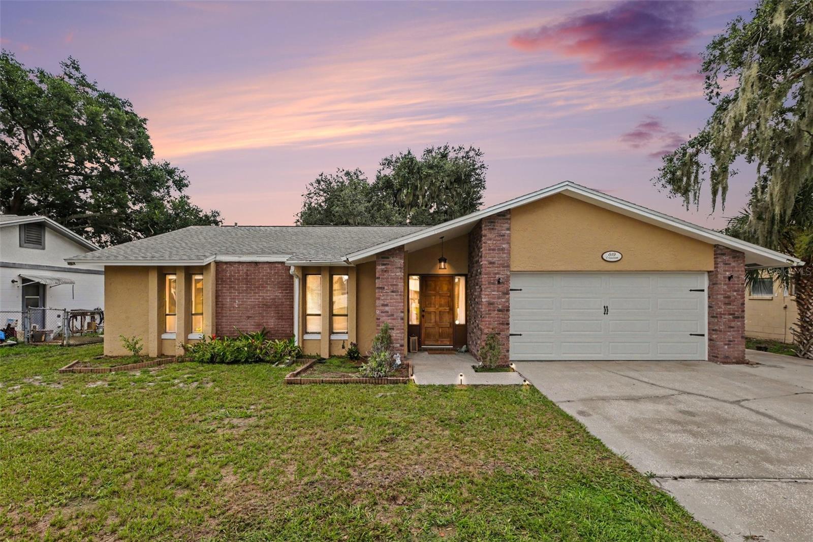 819 Crosswinds Dr Property Photo 32