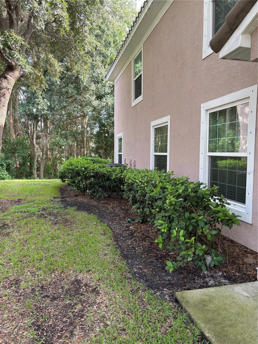 832 Lantern Way #832 Property Photo 3