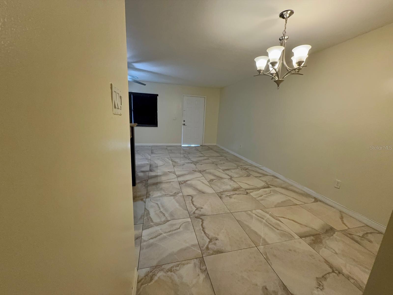 9109 W Hillsborough Ave #j109 Property Photo 10