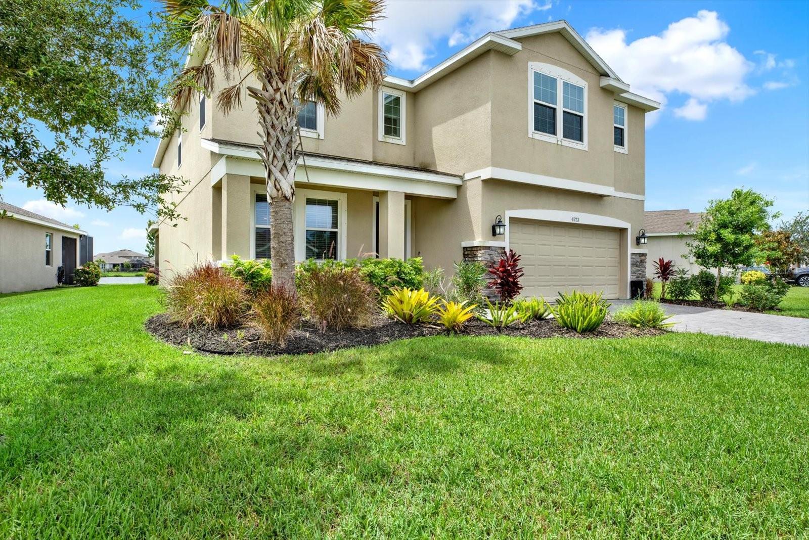 6723 Devesta Loop Property Photo 27