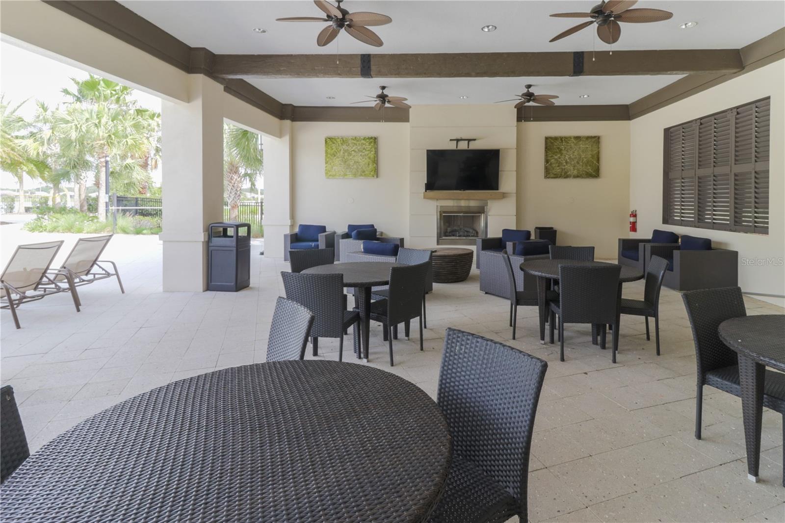 6723 Devesta Loop Property Photo 34