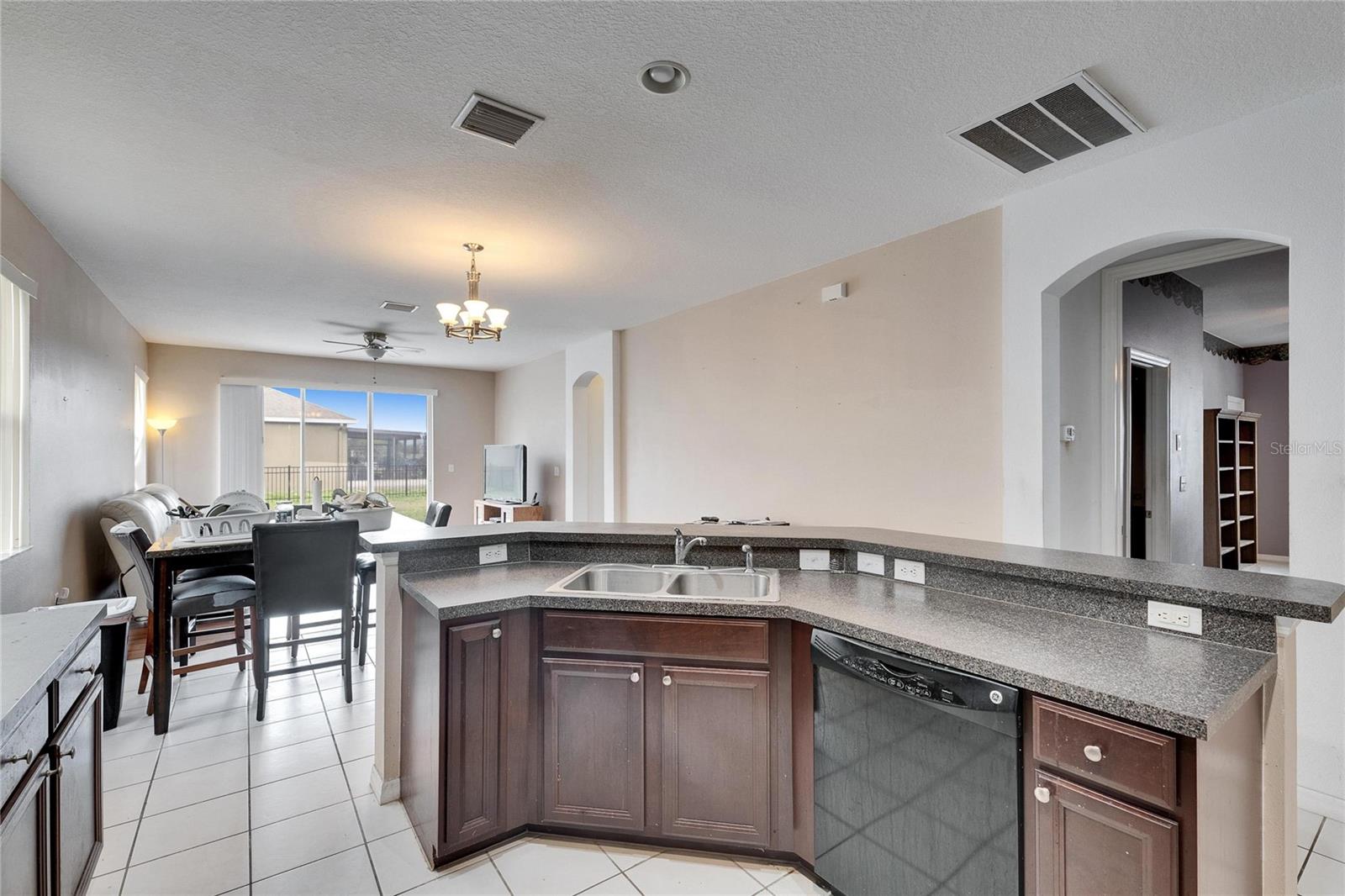 10328 Celtic Ash Dr Property Photo 10