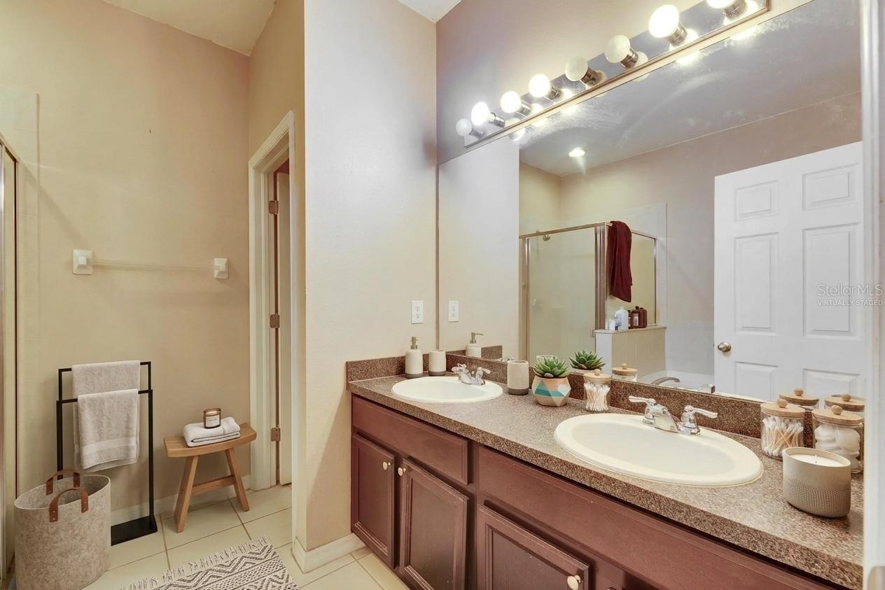 10328 Celtic Ash Dr Property Photo 21