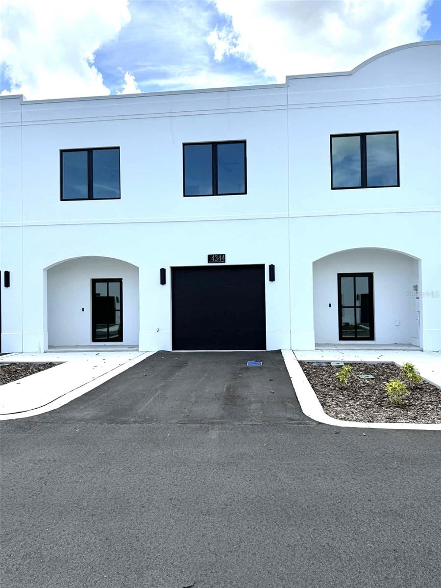 4344 CAMBIO GARDENS CT Property Photo 1