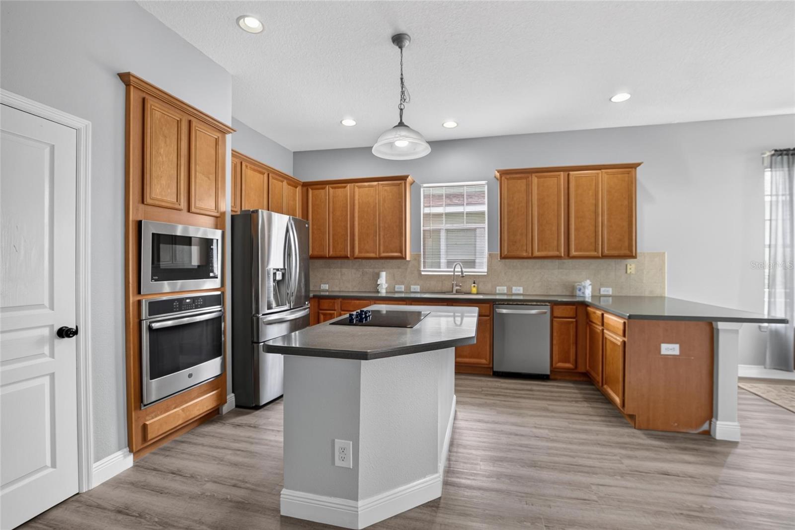 5246 Brighton Shore Dr Property Photo 16