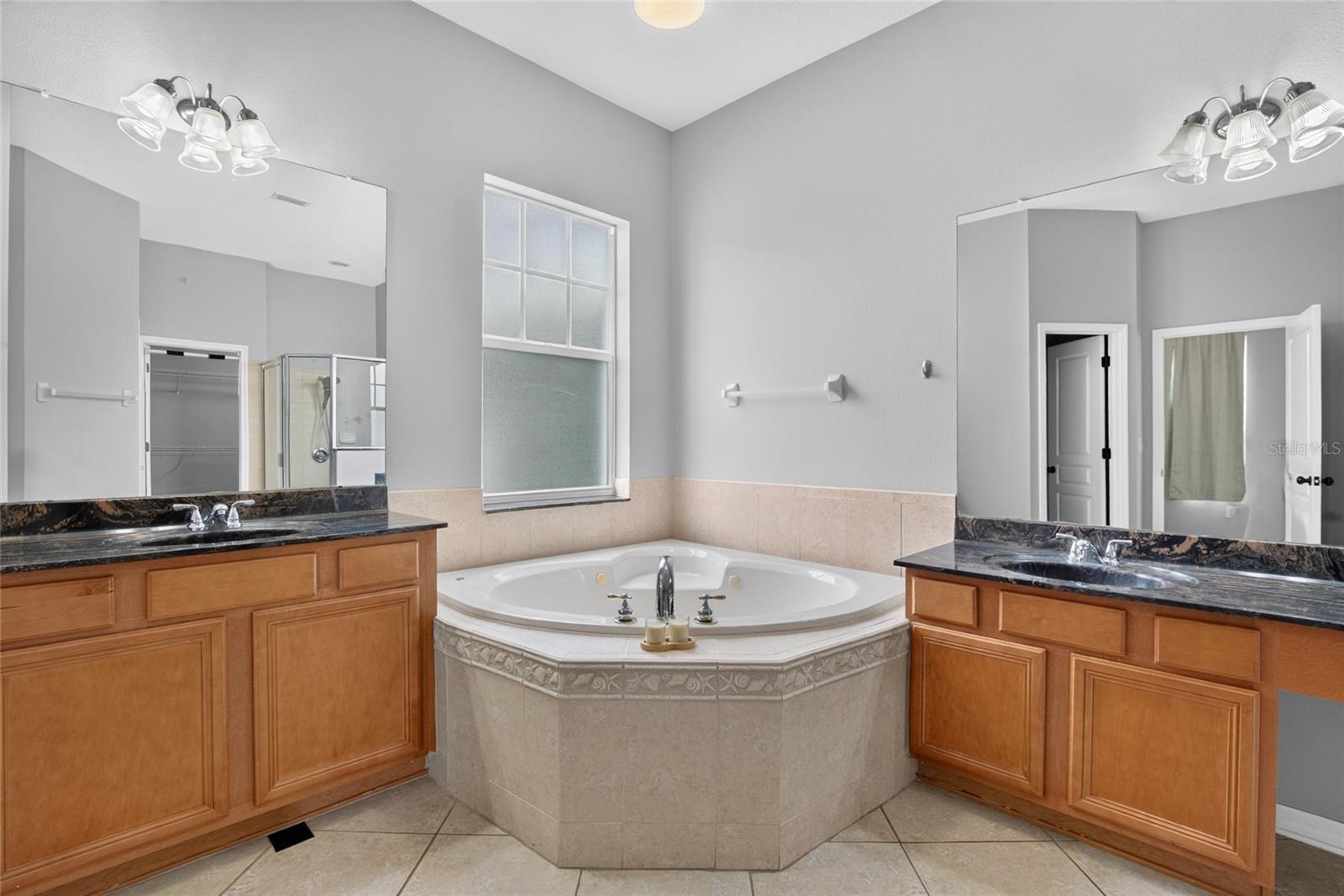 5246 Brighton Shore Dr Property Photo 31