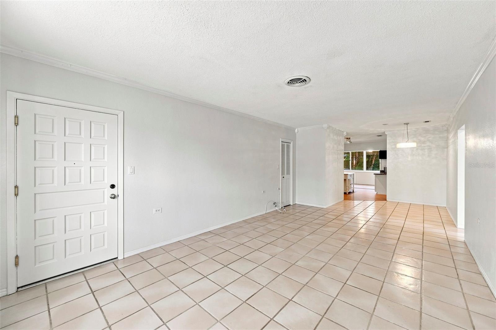 1342 Snell Isle Blvd Ne #4 Property Photo 4