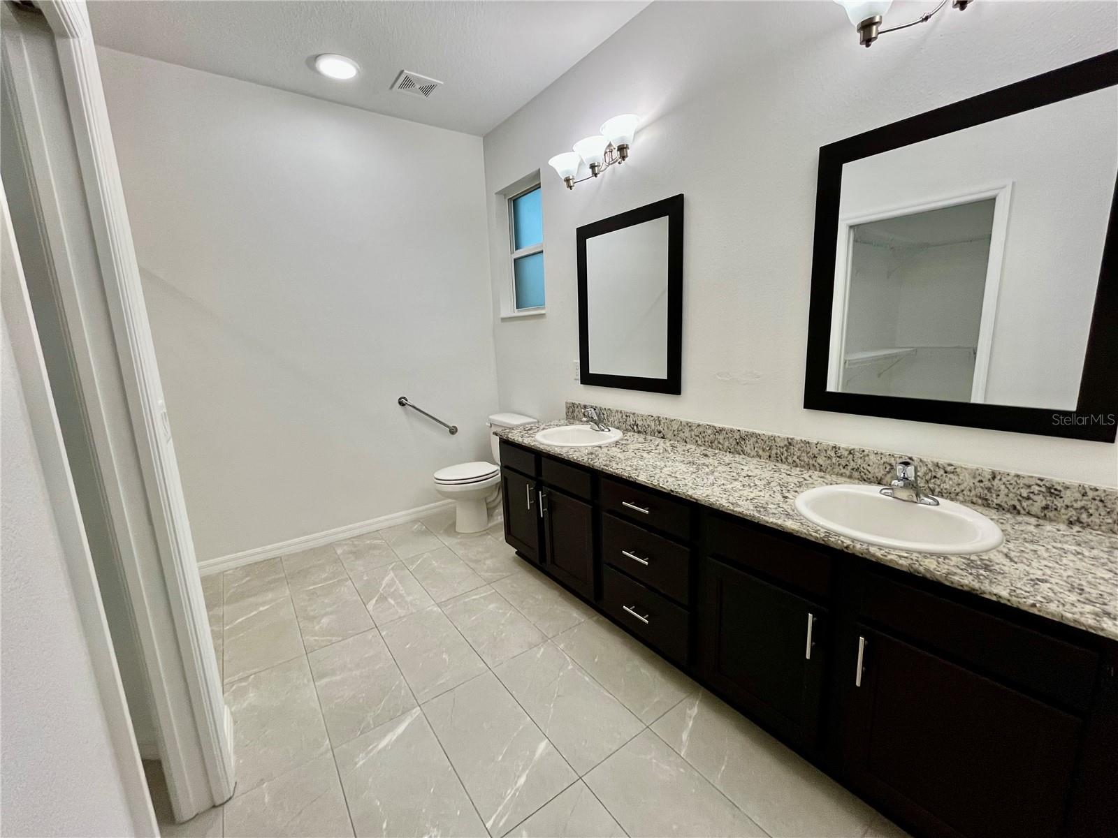 13554 Marilyn Ct Property Photo 21