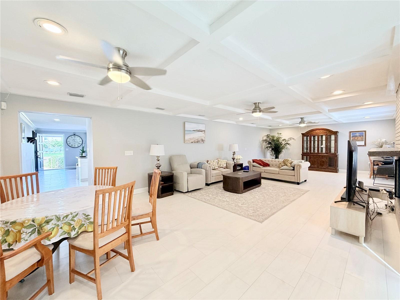 2513 Gulf Blvd Property Photo 13