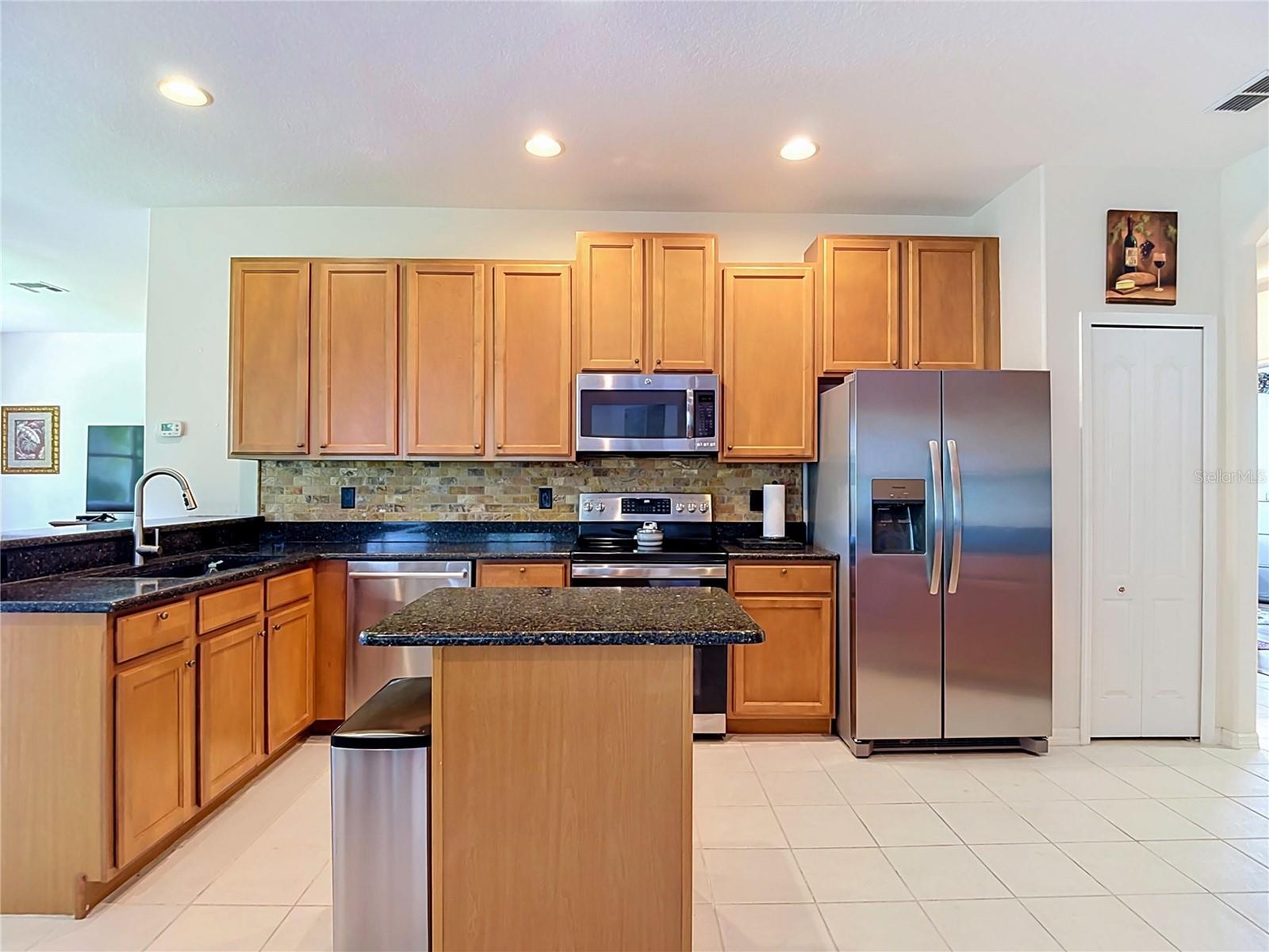 1535 Morning Rose Pl Property Photo 18