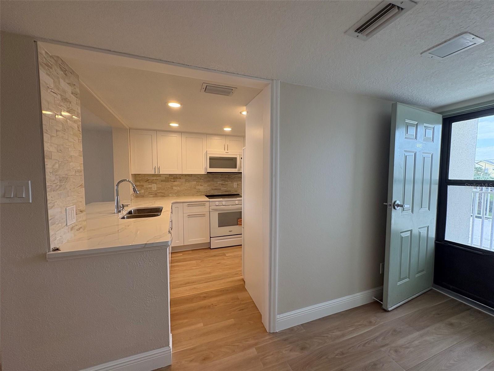 250 Woodette Dr #a Property Photo 9
