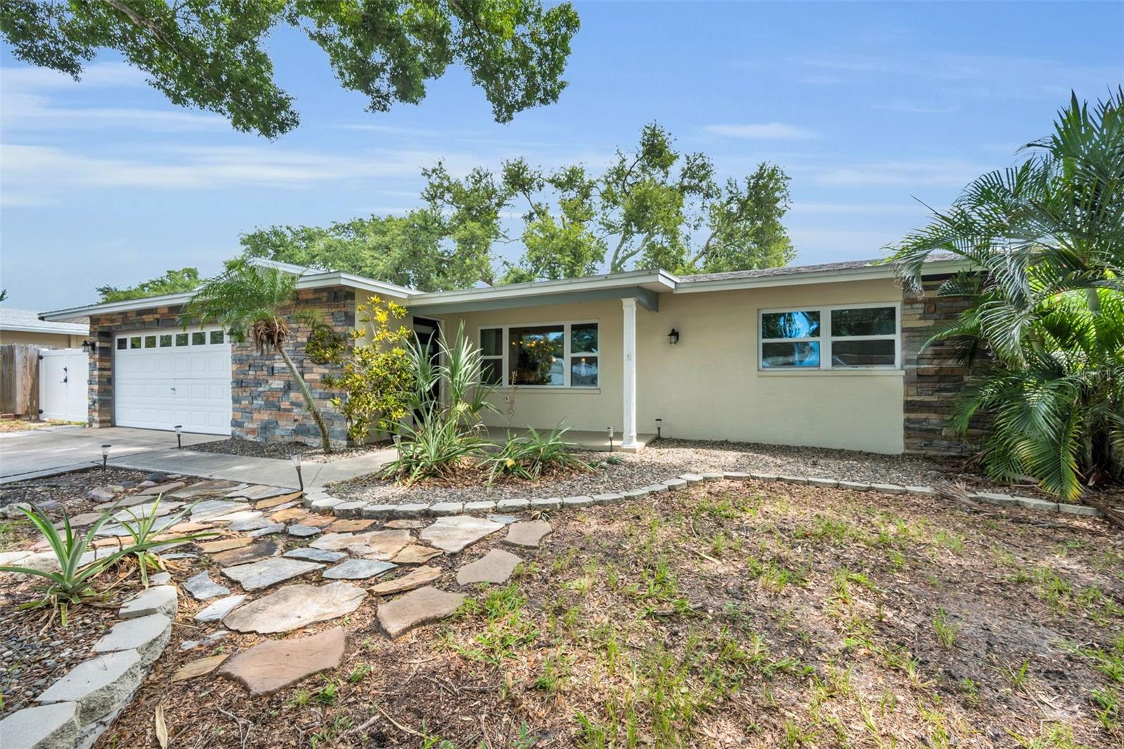 13760 87th Pl Property Photo 2