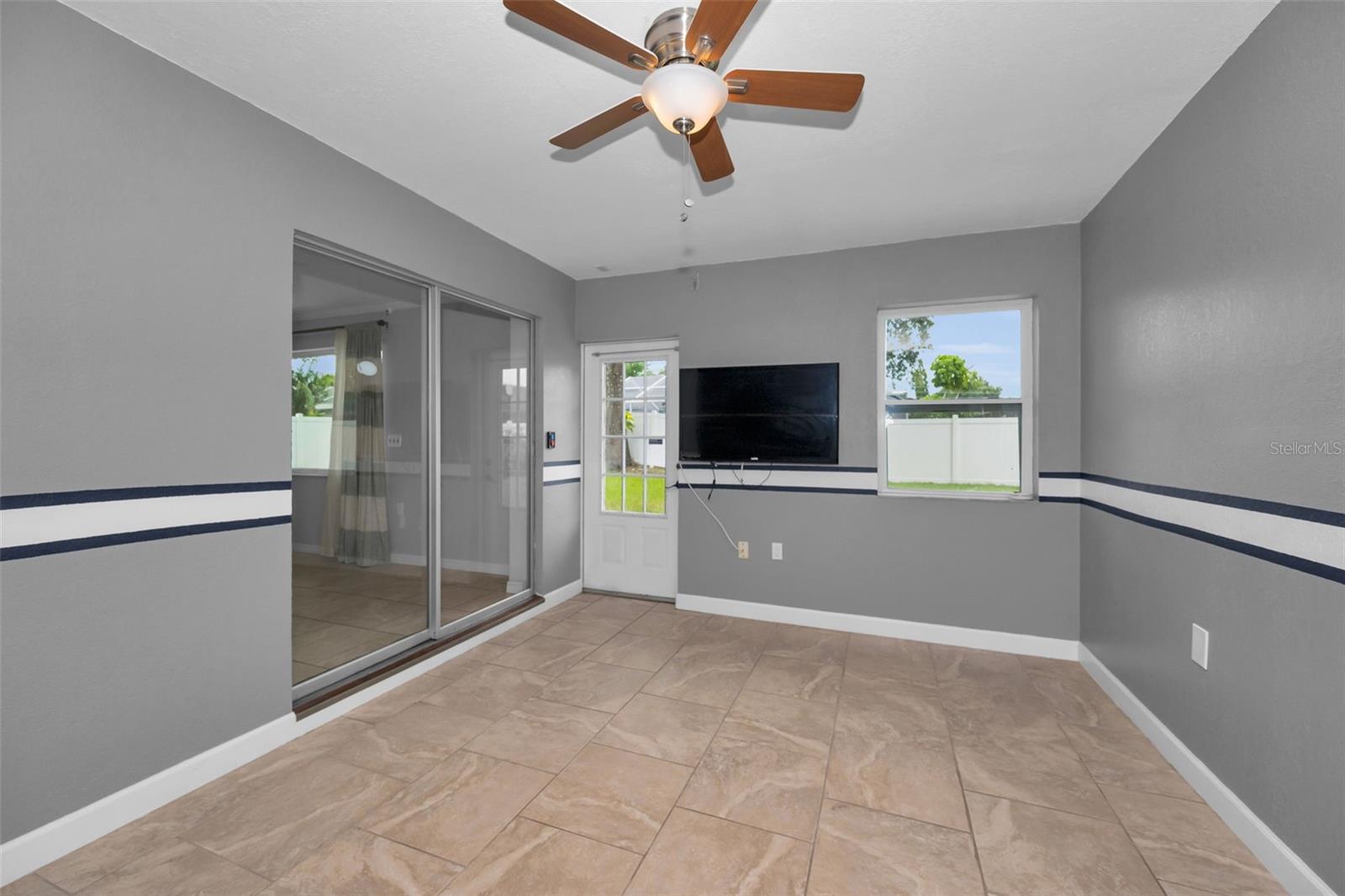 13760 87th Pl Property Photo 47