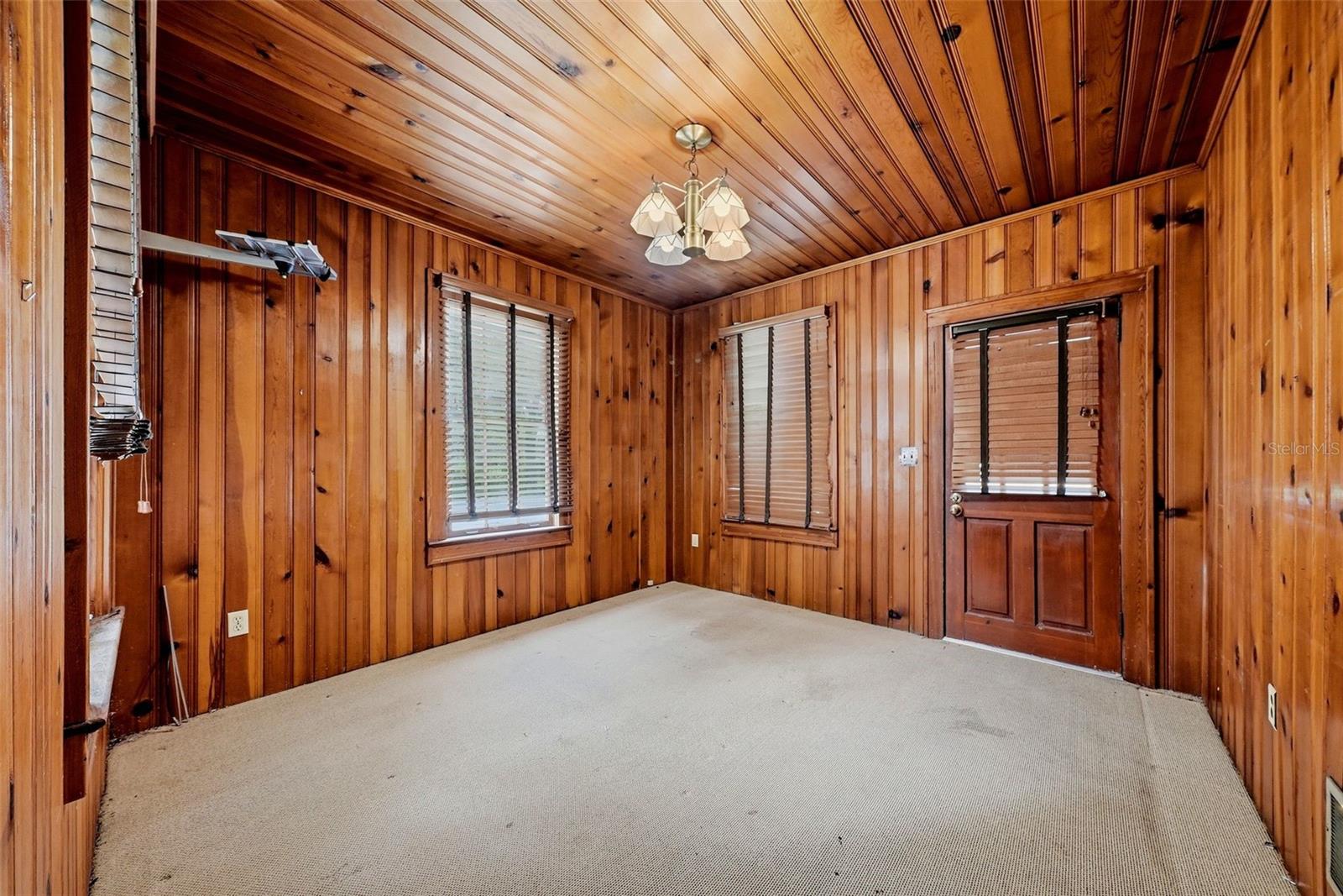 3123 W Oaklyn Ave Property Photo 10