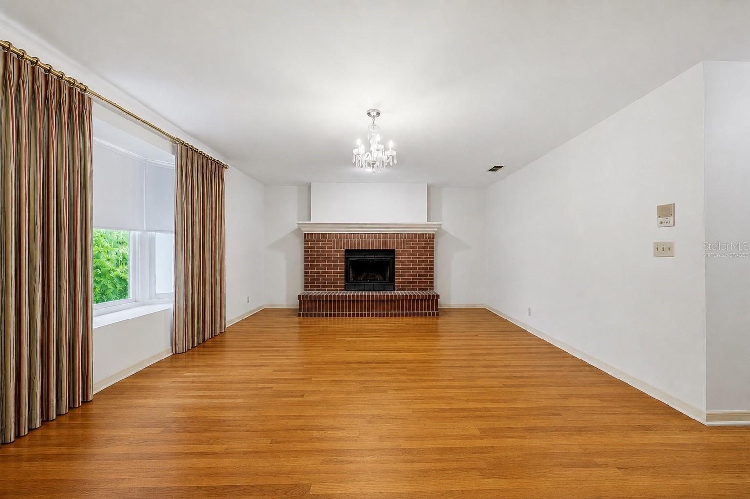 3123 W Oaklyn Ave Property Photo 16
