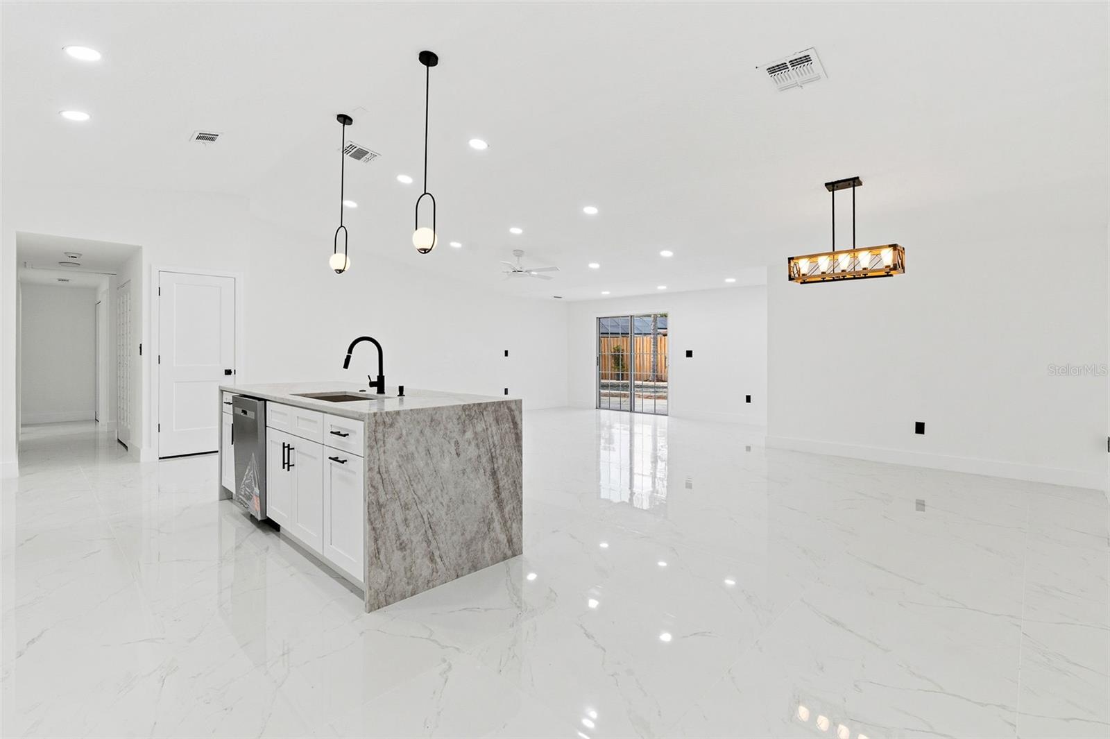 5308 Black Pine Dr Property Photo 14