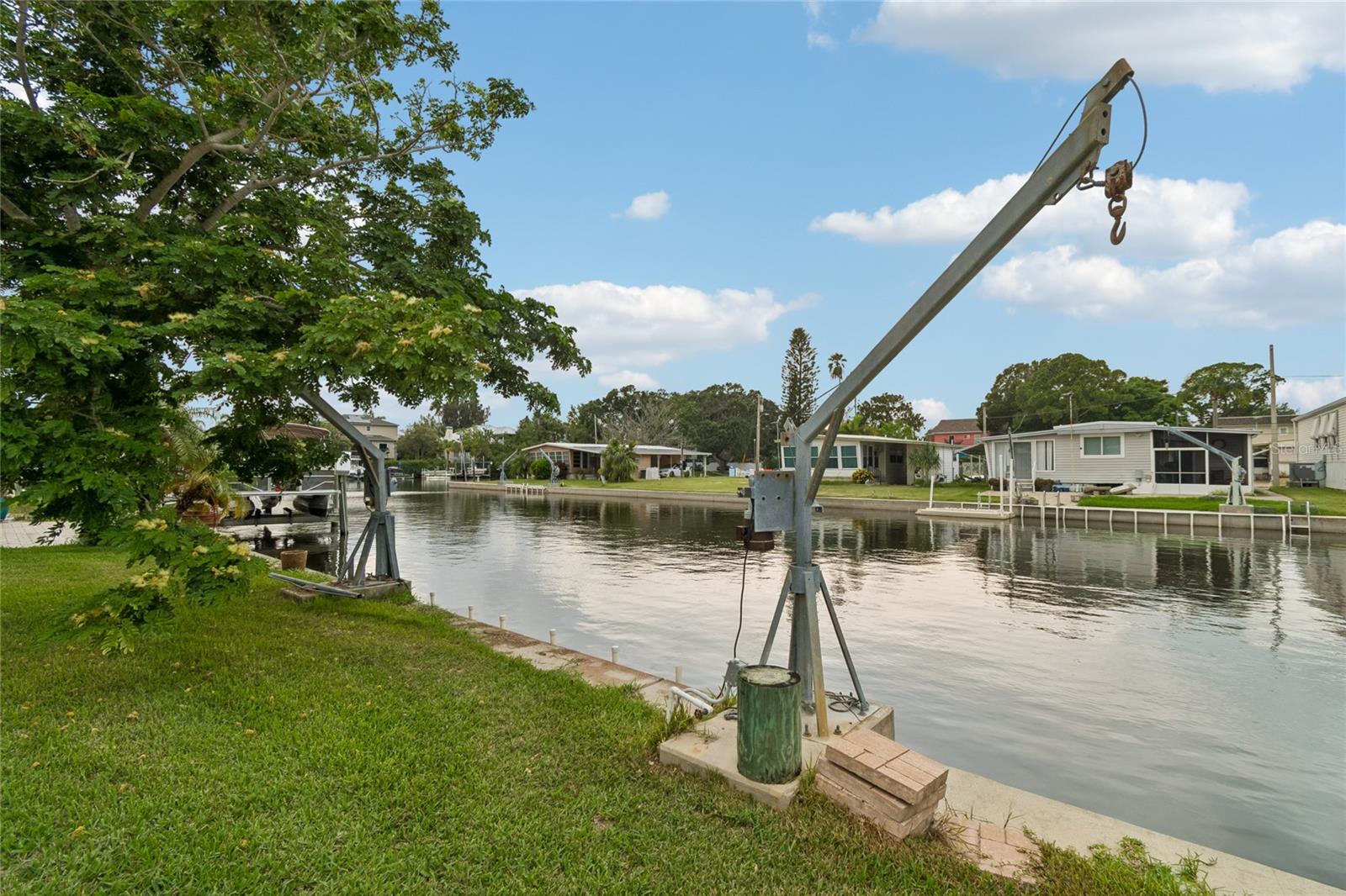 102 Schooner Dr #102 Property Photo 29