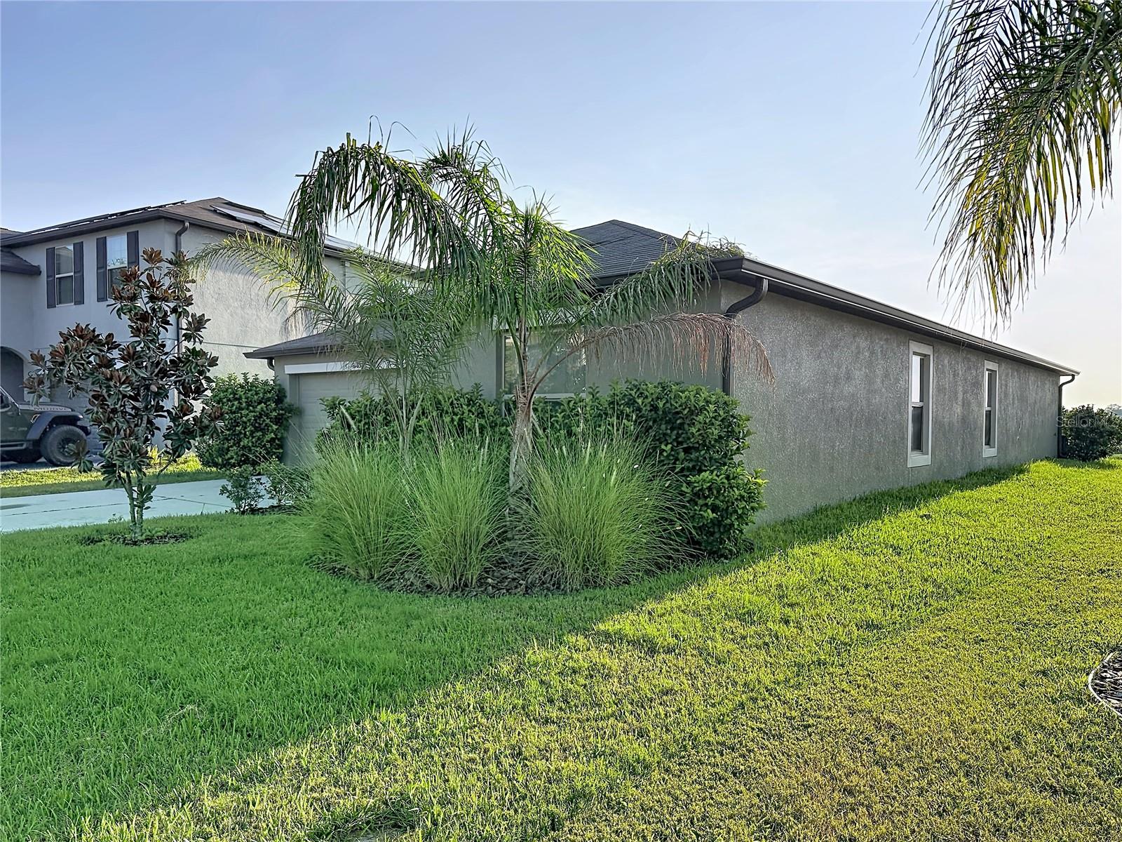 31857 Sun Kettle Loop Property Photo 5