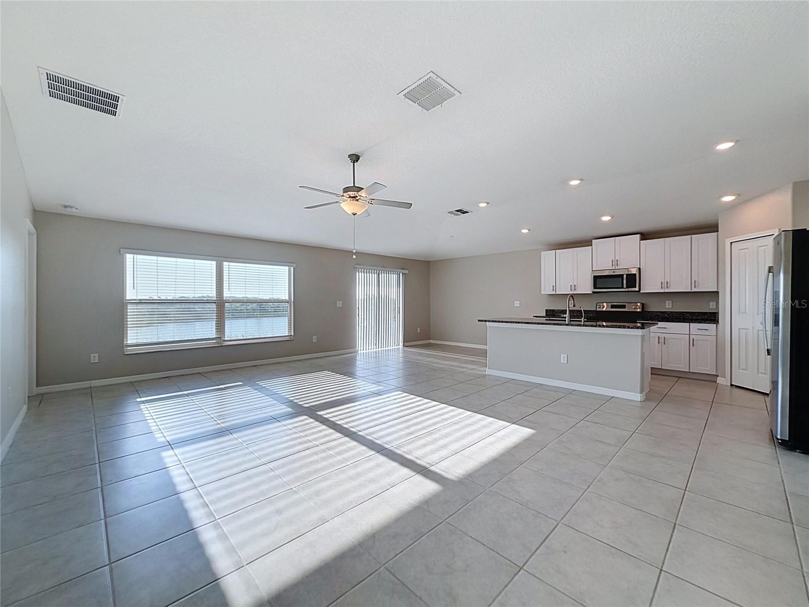 31857 Sun Kettle Loop Property Photo 10