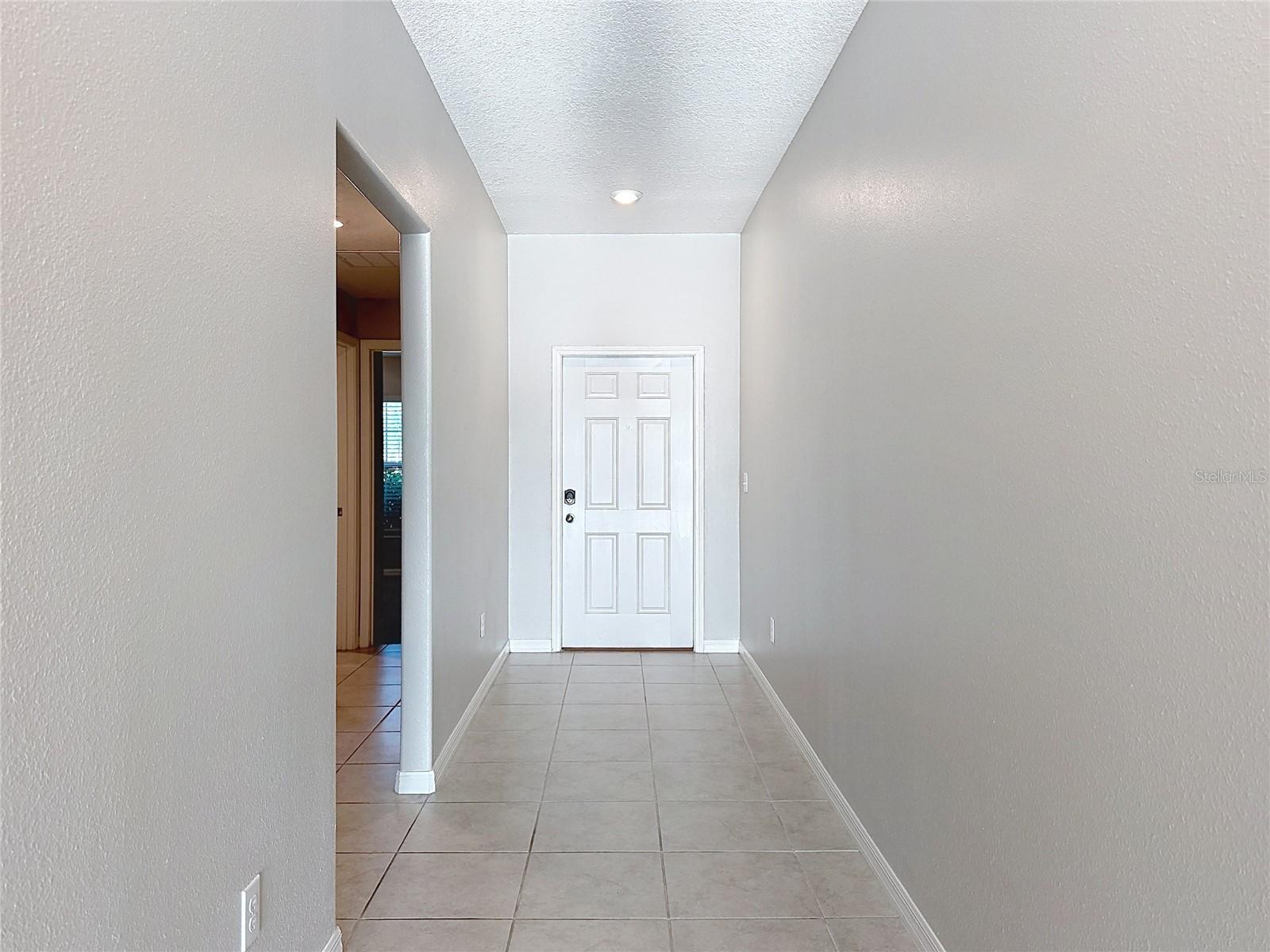 31857 Sun Kettle Loop Property Photo 14