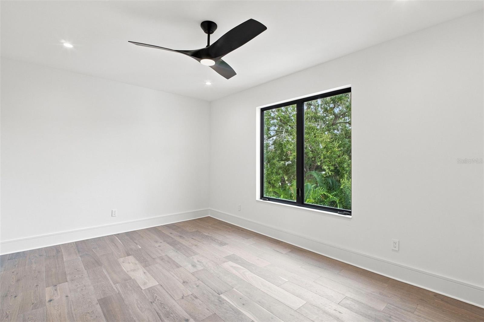 1076 Snell Isle Blvd Ne Property Photo 44