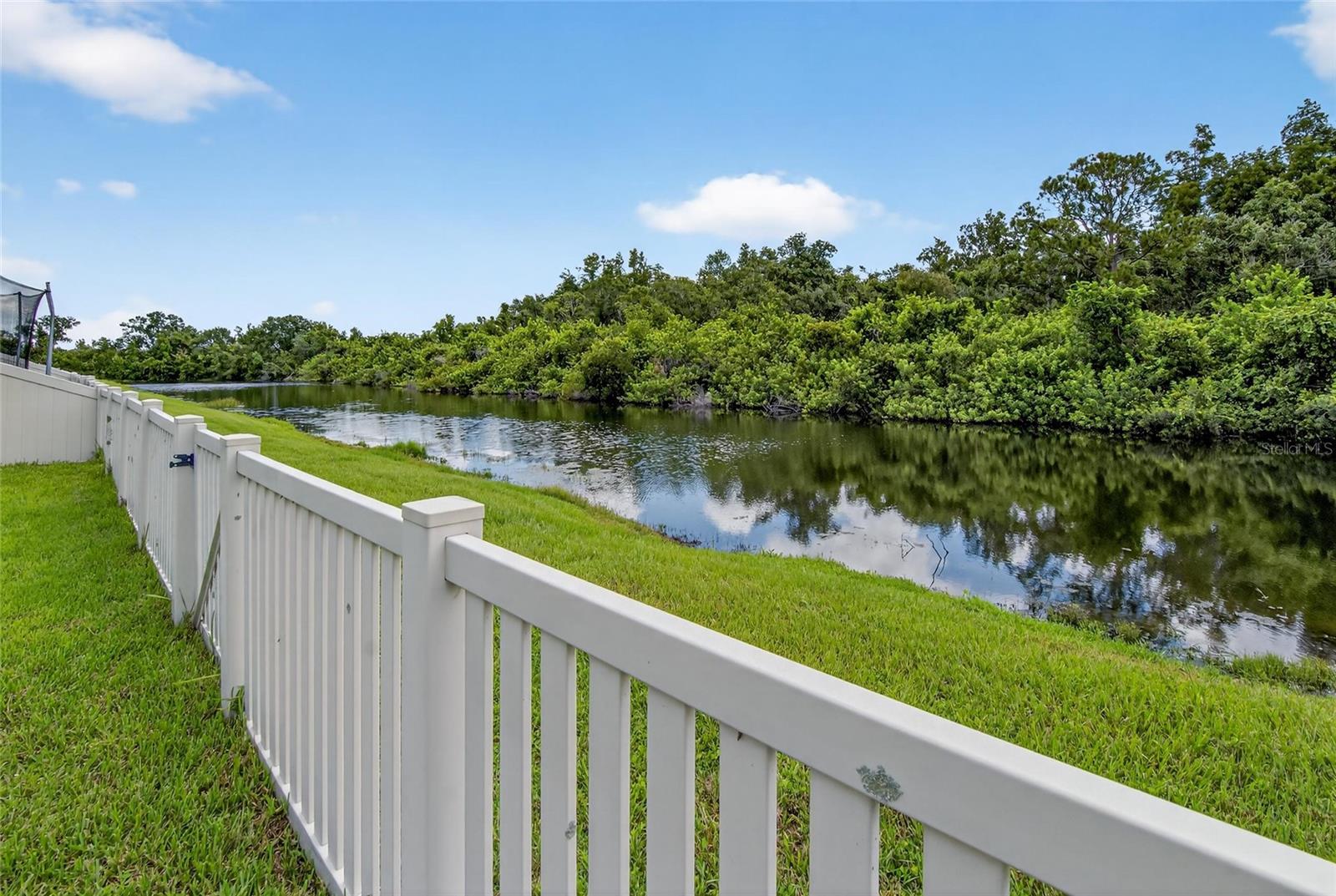 8435 Hunters Fork Loop Property Photo 12