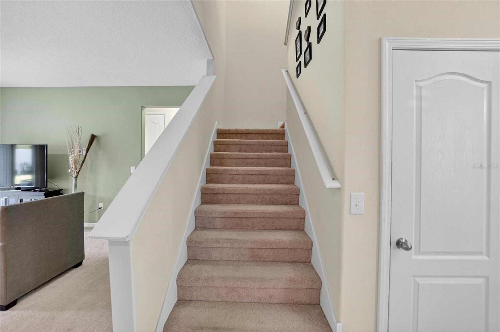 8435 Hunters Fork Loop Property Photo 18