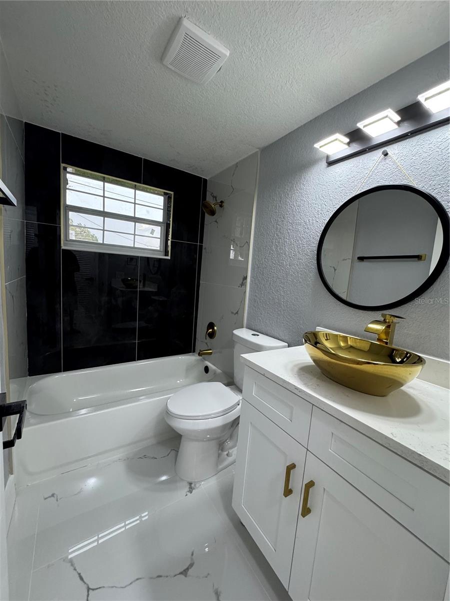 3542 Bedford St Property Photo 7