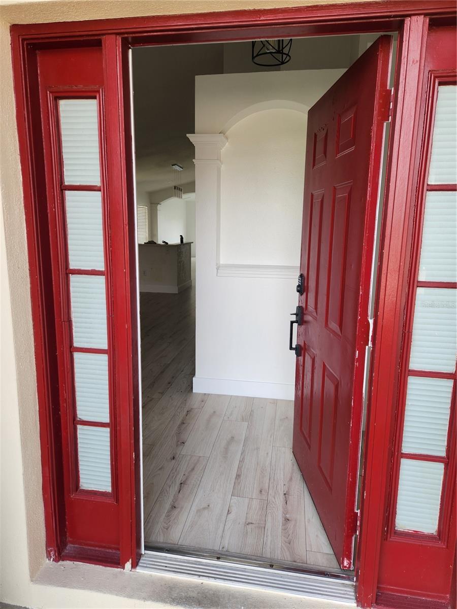 5704 Grindstone Loop Property Photo 4