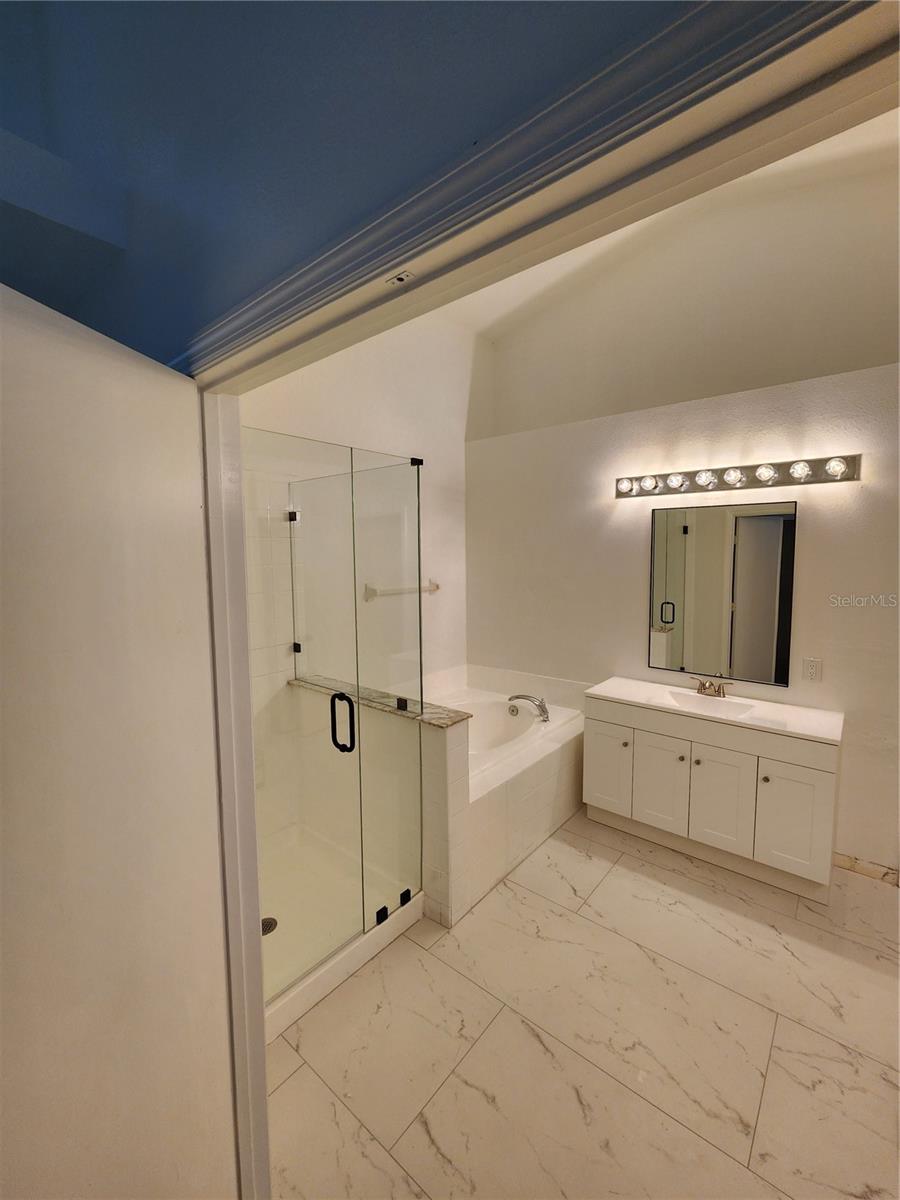 5704 Grindstone Loop Property Photo 23