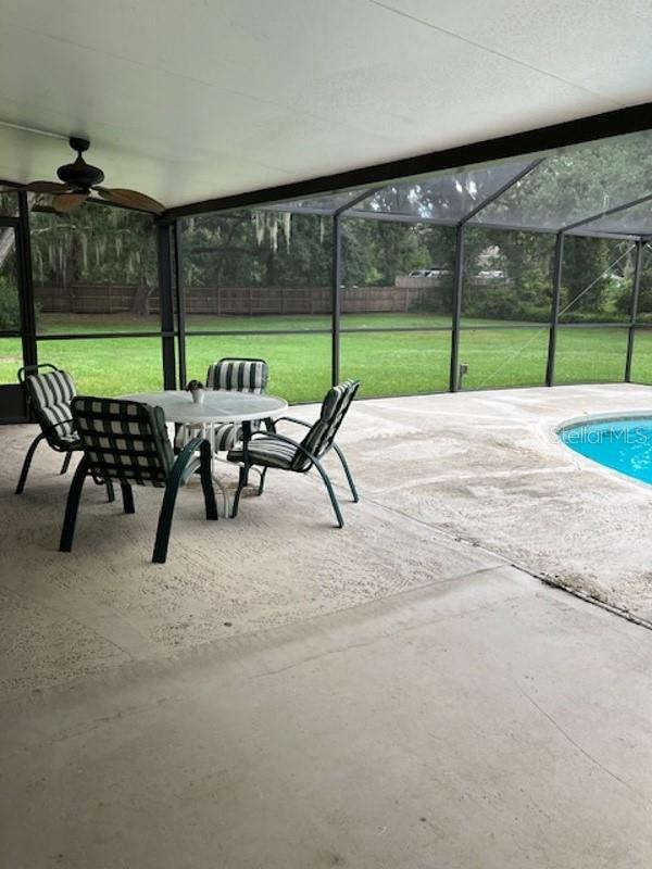 3425 Holland Dr Property Photo 7