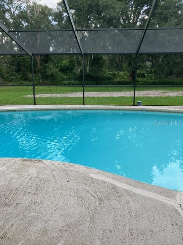 3425 Holland Dr Property Photo 8