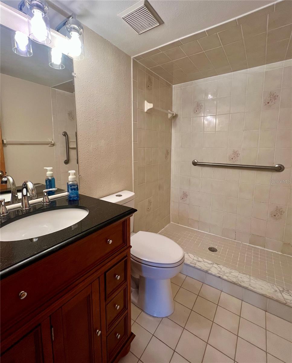 2352 Forest Dr #2352 Property Photo 21
