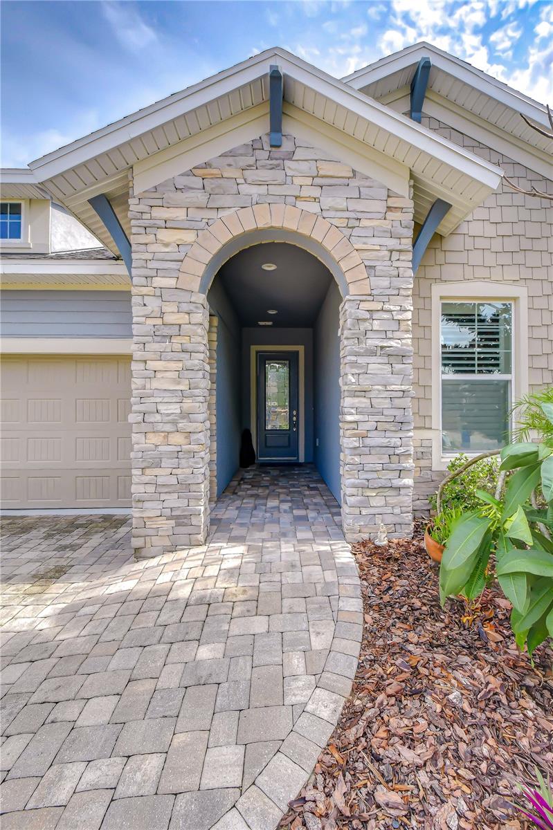 14014 Swallow Hill Dr Property Photo 2