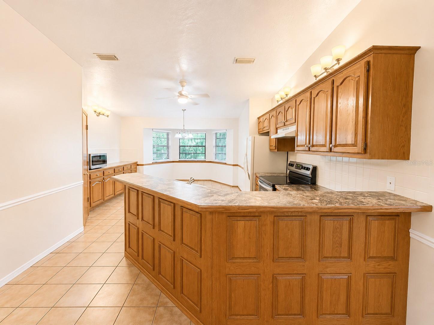 3524 Bristol St Property Photo 10
