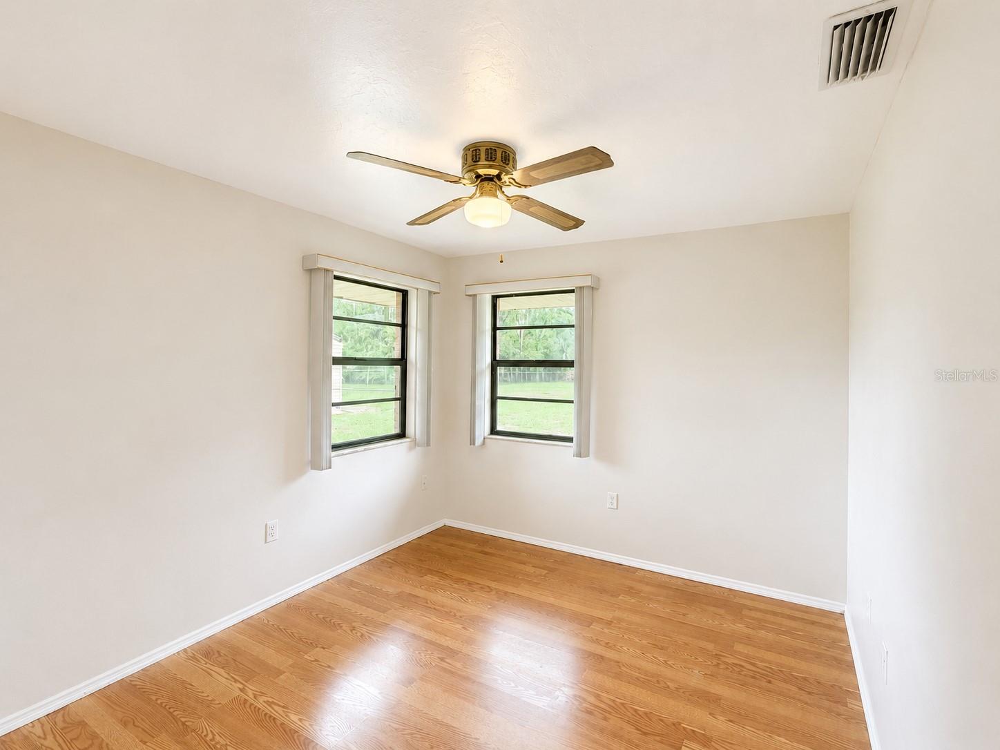 3524 Bristol St Property Photo 18